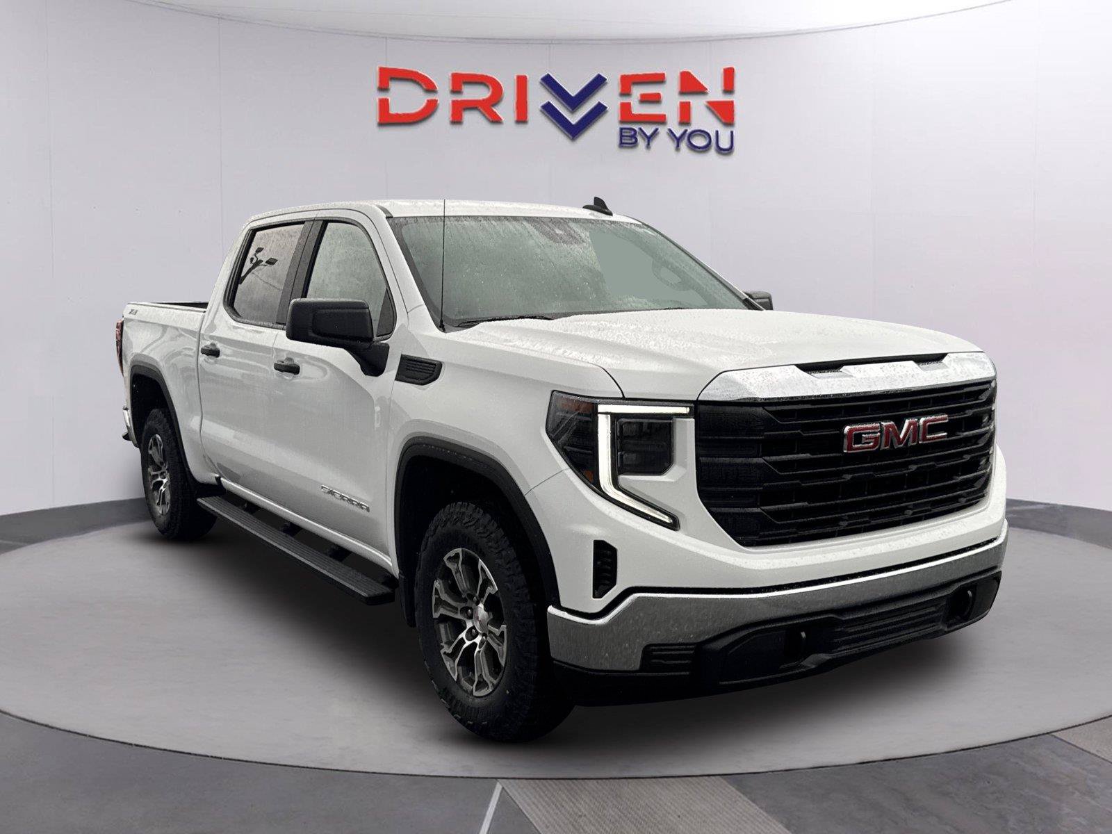 Used 2025 GMC Sierra 1500 Pro w/ Pro Value Package AWD/4WD image 1