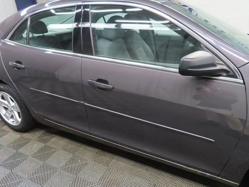 Used 2013 Chevrolet Malibu LS w/ Protection Package image 27