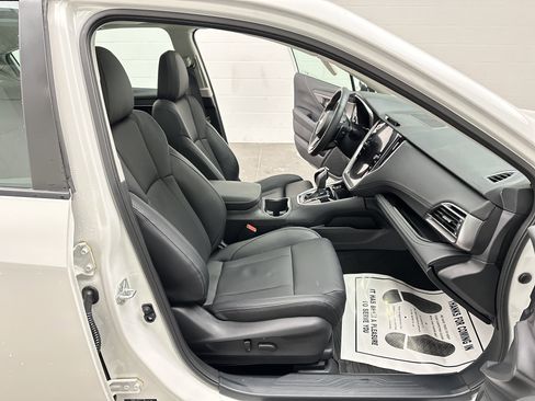 Used 2025 Subaru Legacy Limited image 23