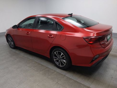 Used 2022 Kia Forte LXS FWD image 3