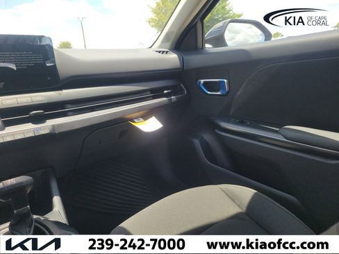New 2026 Kia K4 FWD image 17