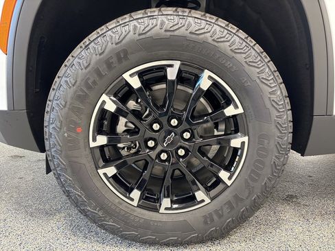 New 2026 Chevrolet Traverse Z71 w/ Driver Confidence Package image 45