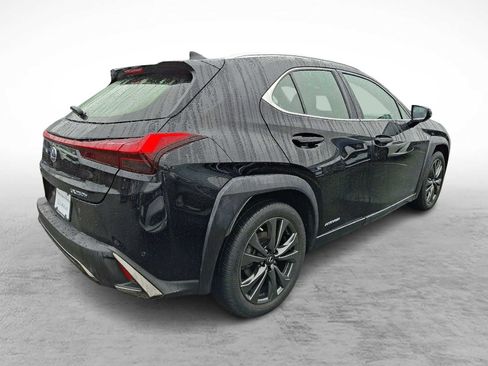 Used 2019 Lexus UX 250h F Sport w/ F Sport Premium Package image 4