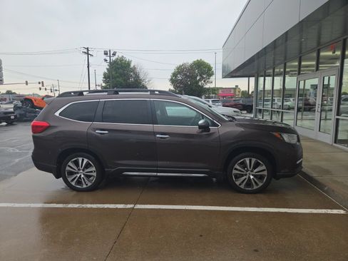Used 2020 Subaru Ascent Touring w/ Popular Package #2A AWD/4WD image 3