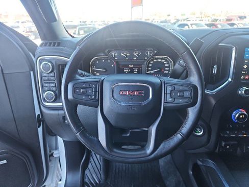 Used 2022 GMC Sierra 2500 AT4 image 13