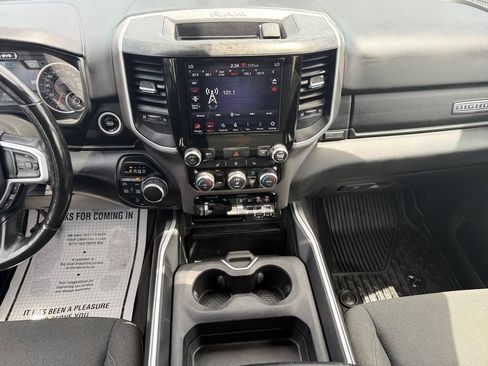 Used 2021 RAM 1500 Big Horn AWD/4WD image 11