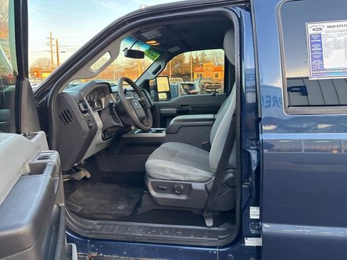 Used 2014 Ford F250 XLT w/ XLT Premium Package image 21