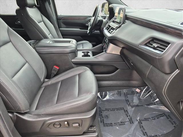 Used 2024 Chevrolet Tahoe Z71 w/ Luxury Package AWD/4WD image 22