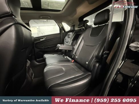Used 2017 Ford Edge Titanium w/ Equipment Group 301A AWD/4WD image 34