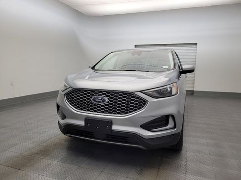 Used 2024 Ford Edge SEL image 15