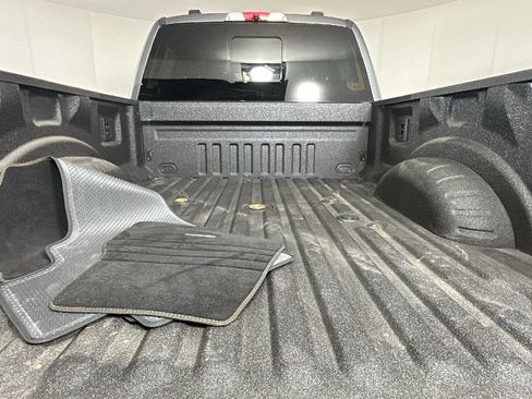 Used 2024 Ford F250 Platinum AWD/4WD image 33