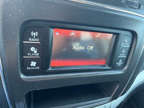 Used 2015 Dodge Journey SXT w/ Flexible Seating Group image 14