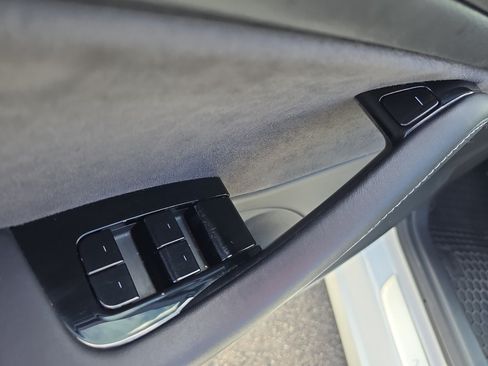 Used 2020 Tesla Model 3 Long Range AWD/4WD image 11
