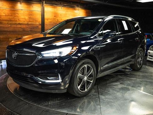 Used 2020 Buick Enclave Preferred w/ LPO, Luxury Package image 2