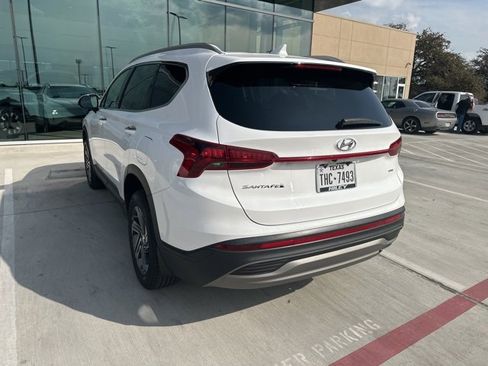 Used 2023 Hyundai Santa Fe SEL w/ Cargo Package image 7