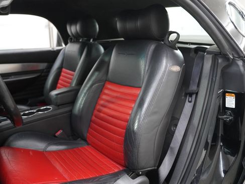 Used 2002 Ford Thunderbird image 21