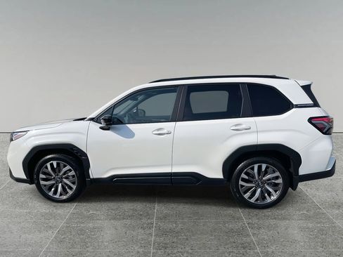 Used 2026 Subaru Forester Touring image 2