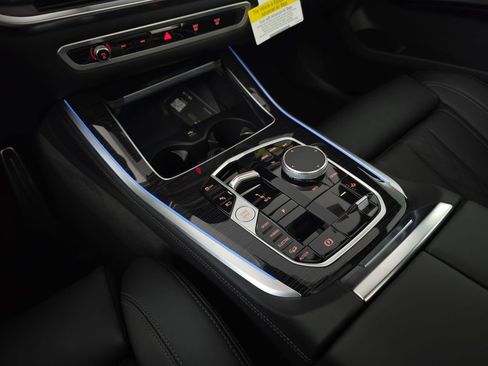 New 2026 BMW X5 xDrive50e w/ M Sport Package image 25