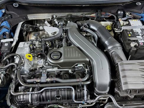 New 2026 Volkswagen Taos SE AWD/4WD image 30