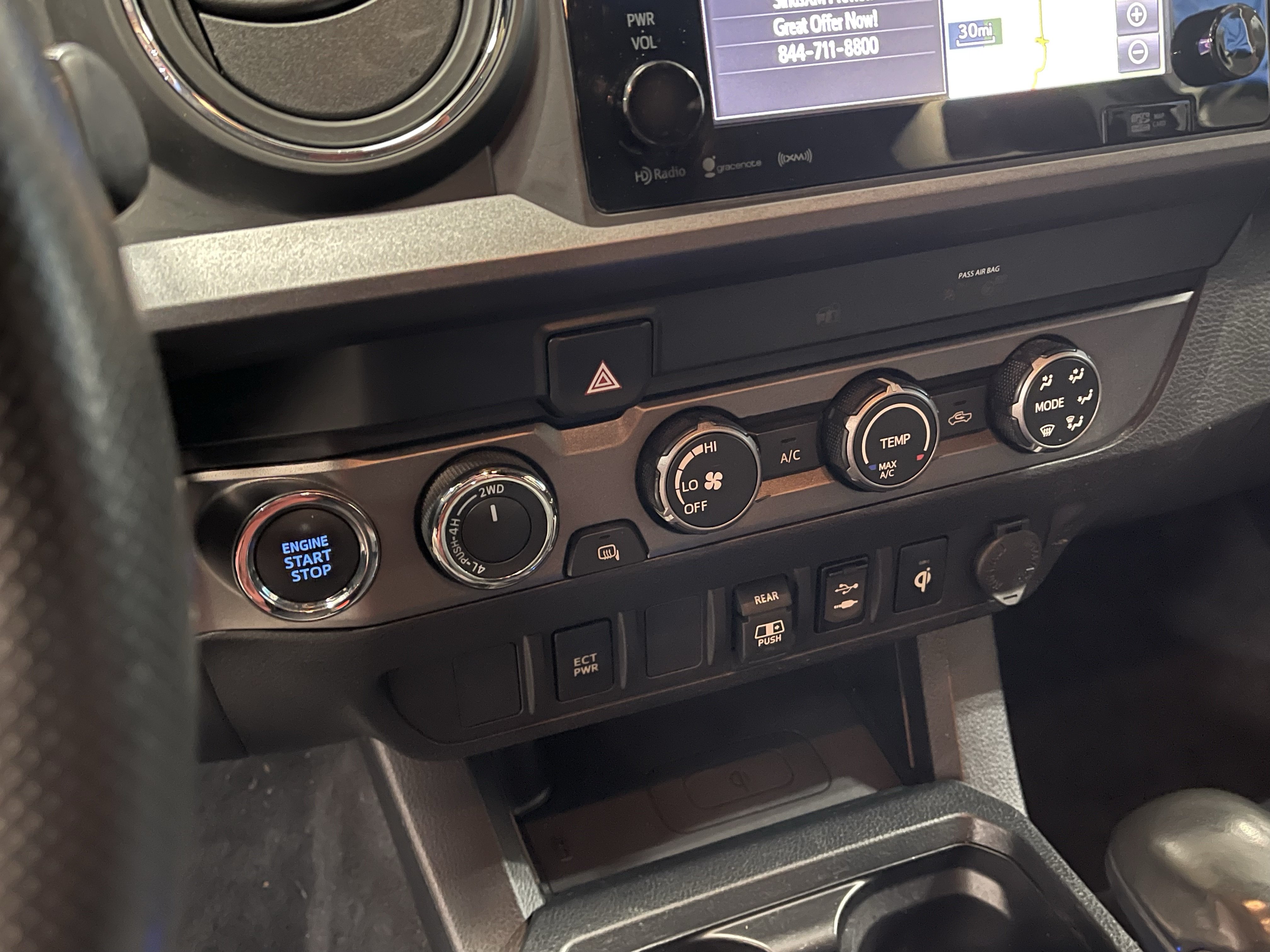 Used 2019 Toyota Tacoma TRD Off-Road AWD/4WD image 23