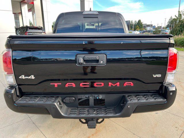 Used 2017 Toyota Tacoma Limited w/ Tow Package AWD/4WD image 6