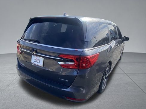 Used 2022 Honda Odyssey Touring image 17