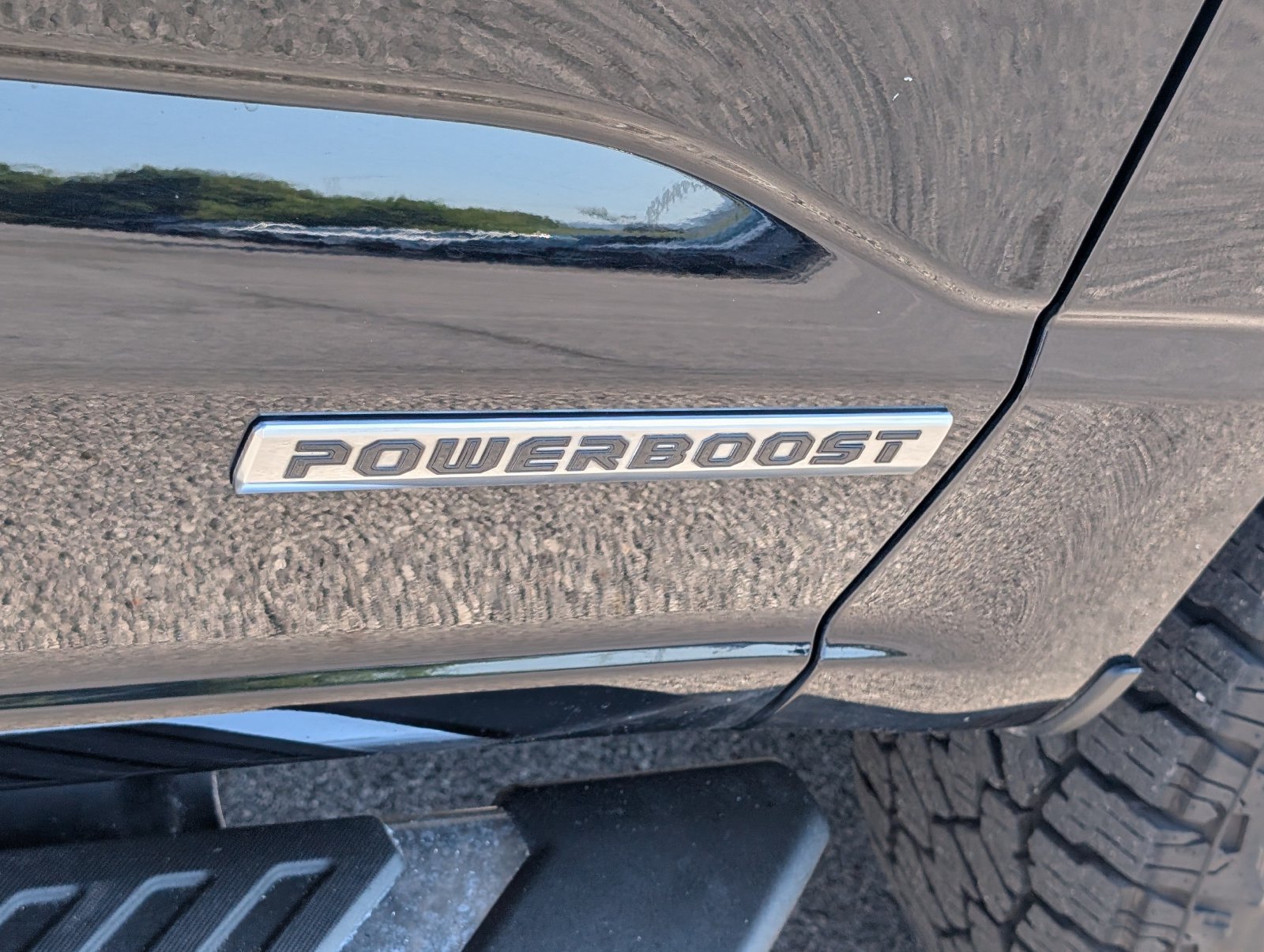 Used 2022 Ford F150 XLT w/ Equipment Group 301A Mid AWD/4WD image 8