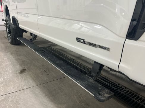 Used 2025 Ford F250 Platinum image 38