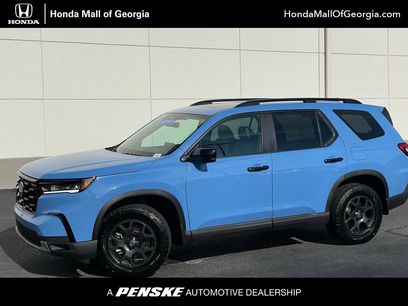 Used 2025 Honda Pilot TrailSport