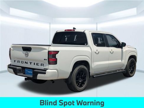 Used 2023 Nissan Frontier SV w/ Midnight Edition Package RWD image 6