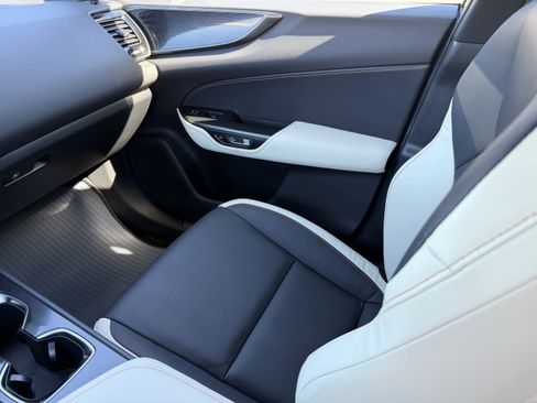 Used 2022 Lexus NX 250 FWD image 18