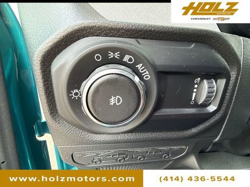 Used 2024 Jeep Wrangler Sport AWD/4WD image 18
