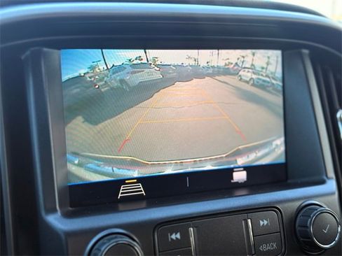 Used 2022 GMC Canyon AT4 w/ Trailering Package image 13