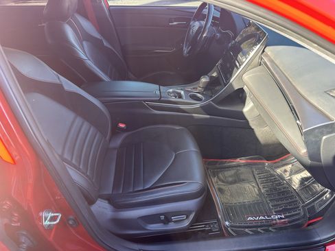 Used 2020 Toyota Avalon TRD image 14