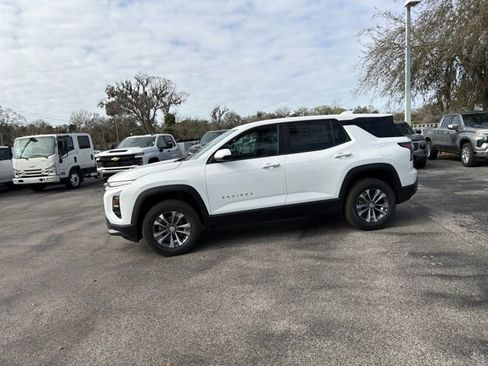 New 2026 Chevrolet Equinox LT FWD image 4
