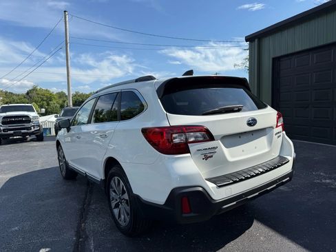 Used 2019 Subaru Outback 3.6R Touring w/ Popular Package #3A image 4