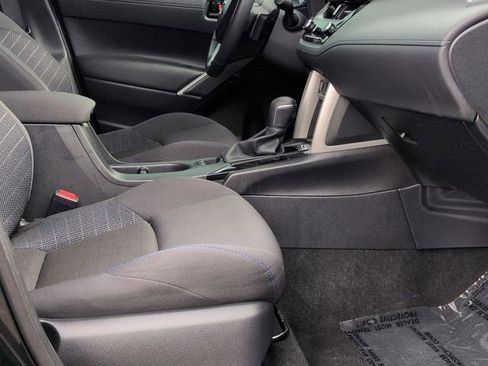 Certified 2025 Toyota Corolla Cross AWD Hybrid w/ Moonroof Package image 30