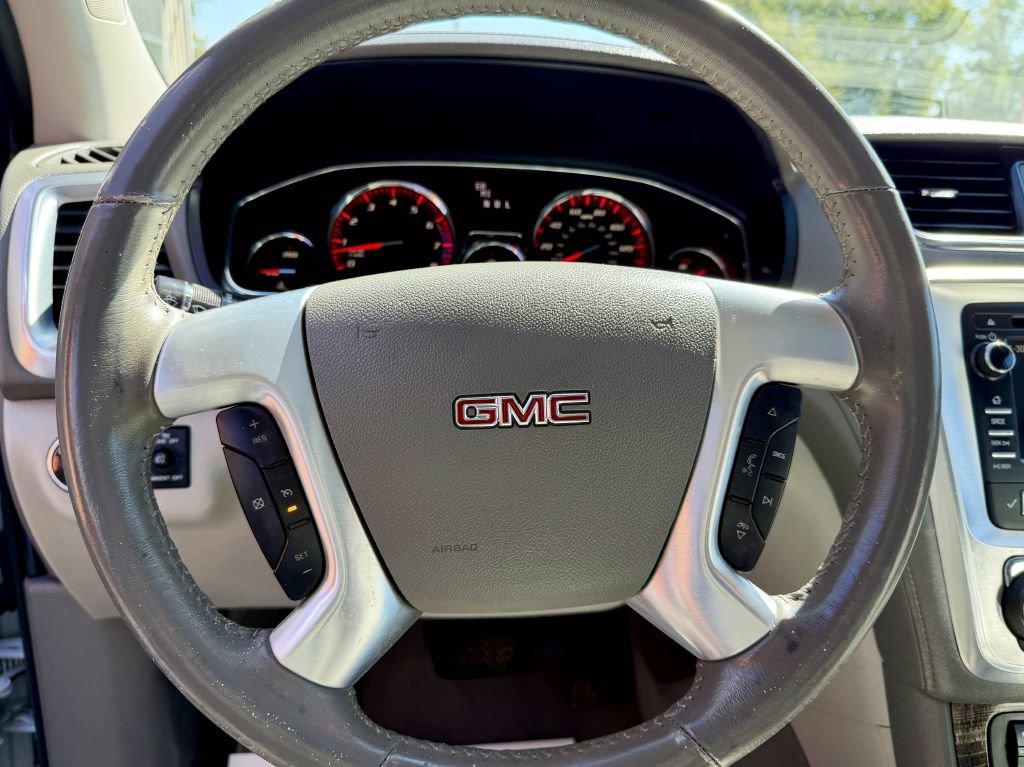 Used 2016 GMC Acadia SLT w/ Premium Edition FWD image 13
