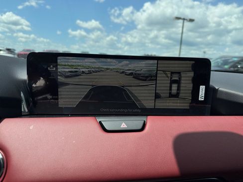 New 2025 MAZDA CX-70 Plug-In Hybrid w/ Premium Plus image 17