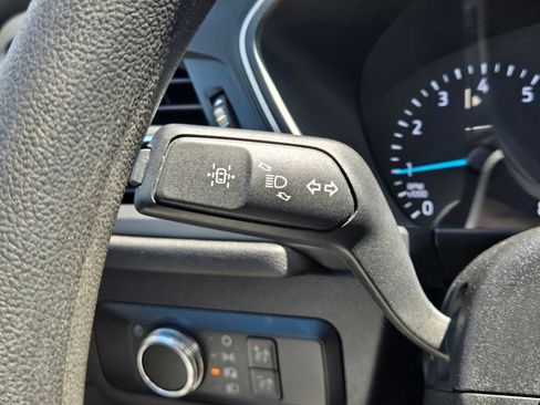 Used 2022 Ford Escape SE FWD image 24