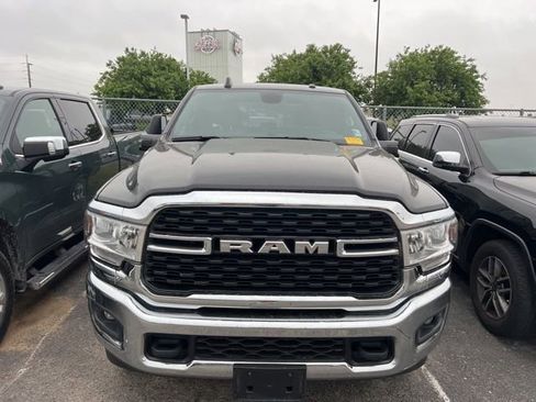 Used 2024 RAM 2500 Big Horn w/ Bed Utility Group AWD/4WD image 2