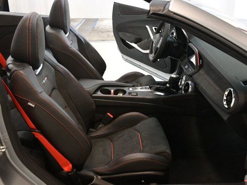 Used 2023 Chevrolet Camaro ZL1 image 36
