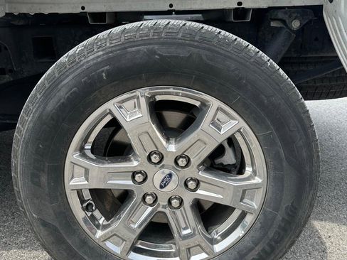 Used 2023 Ford F150 Lariat image 12