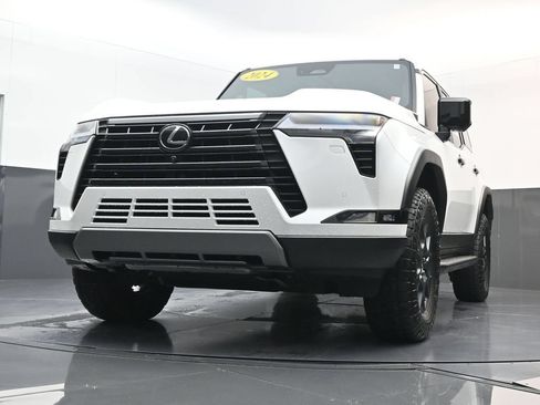 Used 2024 Lexus GX 550 AWD/4WD image 31
