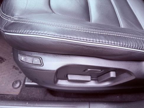 Used 2024 MAZDA CX-5 AWD 2.5 S w/ Premium Package image 19