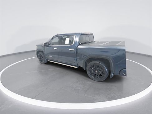 Used 2022 GMC Sierra 1500 Denali w/ Denali Premium Package image 5