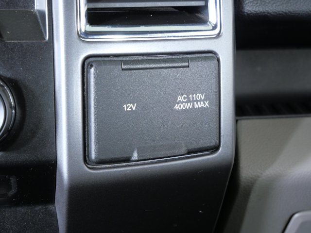 Used 2016 Ford F150 XLT w/ Equipment Group 302A Luxury AWD/4WD image 28
