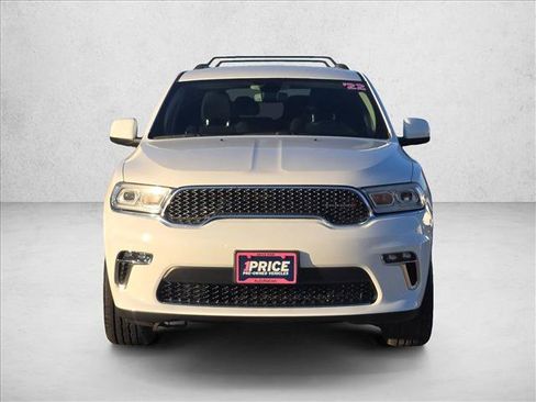 Used 2022 Dodge Durango SXT image 2