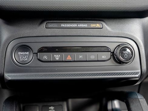 Used 2025 Ford Bronco Sport Badlands image 23