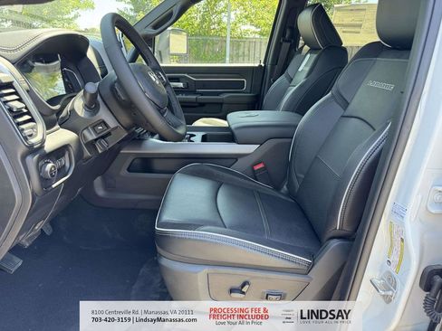 New 2026 RAM 3500 Laramie AWD/4WD image 17